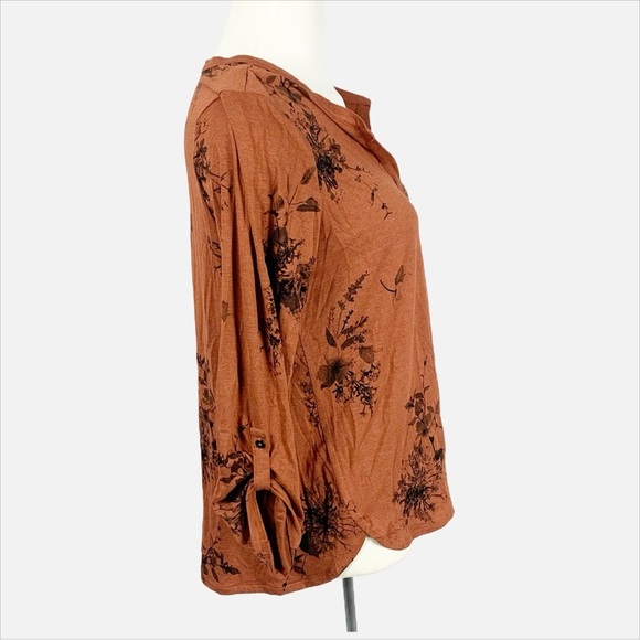 🌿 NWT Reitmans Burnt Orange Floral Print V-Neck Top (XL) 🌸 - Picture 2 of 9